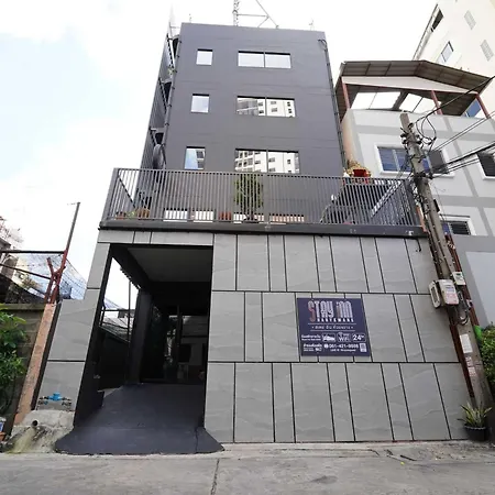 Dancenter Rq Bangkok Huai Khwang